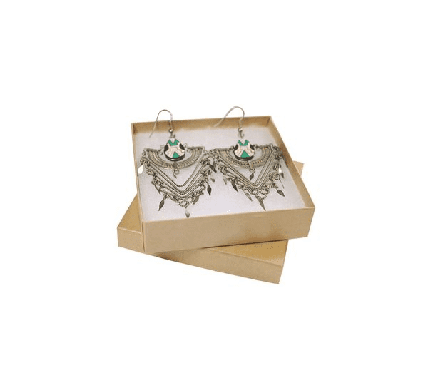 Everything You Need to Know About Jewelry Displays Boxes 17 Everything You Need to Know About Jewelry Displays Boxes