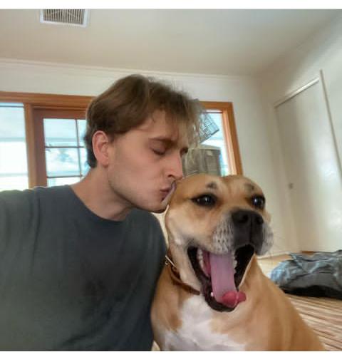 Andrew Lowe and his cute dog. Photo credit: Instagram/Andrew Lowe. 