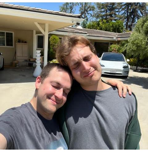 Andrew Lowe and his best friend, Chris Klemens. Photo credit: Instagram/Andrew Lowe. 