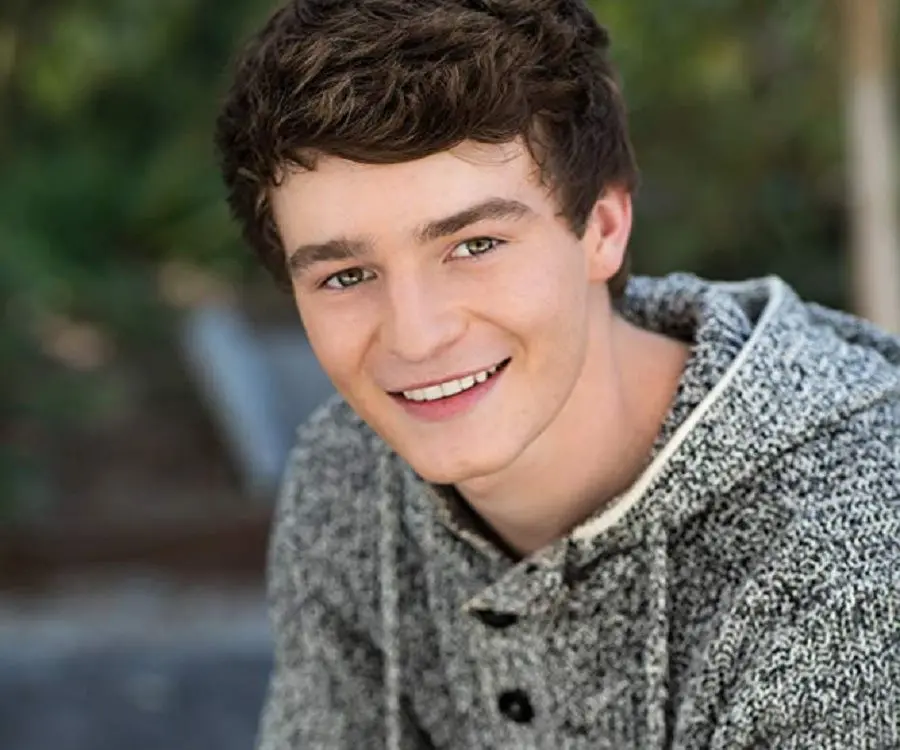 Dylan Summerall Bio: Age, Family, Mom, Girlfriend, Career, Net Worth