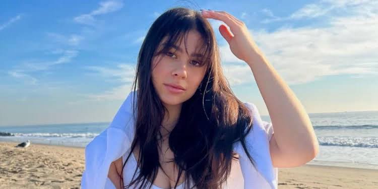 Emily Alexander Bio: Age, Boyfriend, Career, Net Worth, Is She Married?