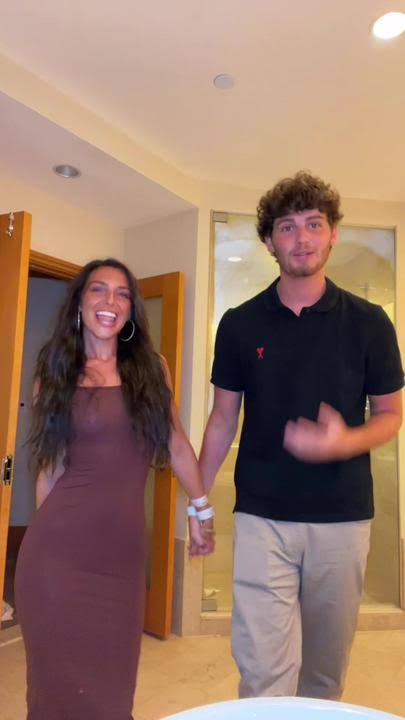 Jordan-Beckham-and-her-boyfriend-Alec-Perez-doing-a-dance-TikTok-challenge.-