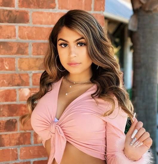 Desiree Montoya Bio: Age, Family, Boyfriend, Career, Net Worth