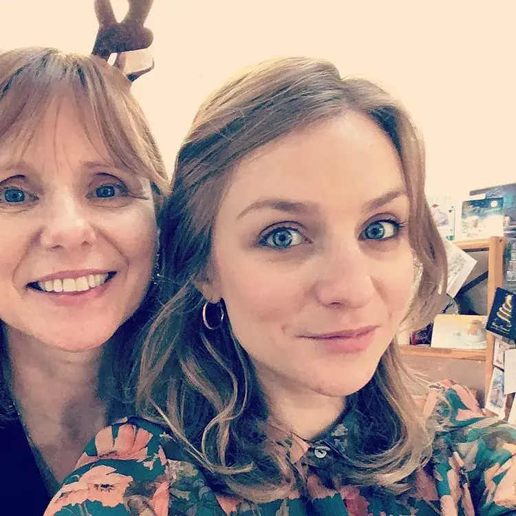 British-actress-Faye-Marsay-and-her-mother-Elaine-Marsay.-