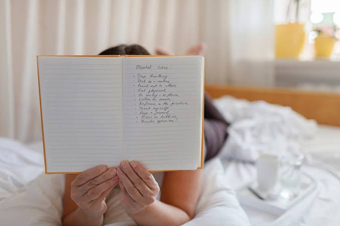 Can Journaling Make You Happier?