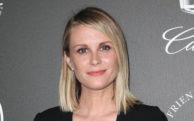 Is Bonnie Somerville Married? Bio: Age, Husband, Movies, Net Worth