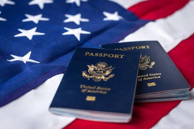 What’s the Difference Between Naturalization and Citizenship?