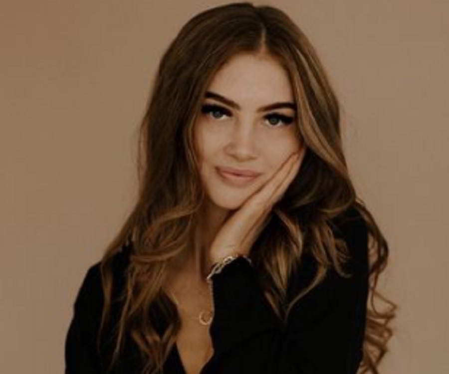 Izzy Larsen Bio: Age, Family, Husband, Kids, Net Worth