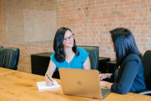 Why one should Hire a Financial Advisor
