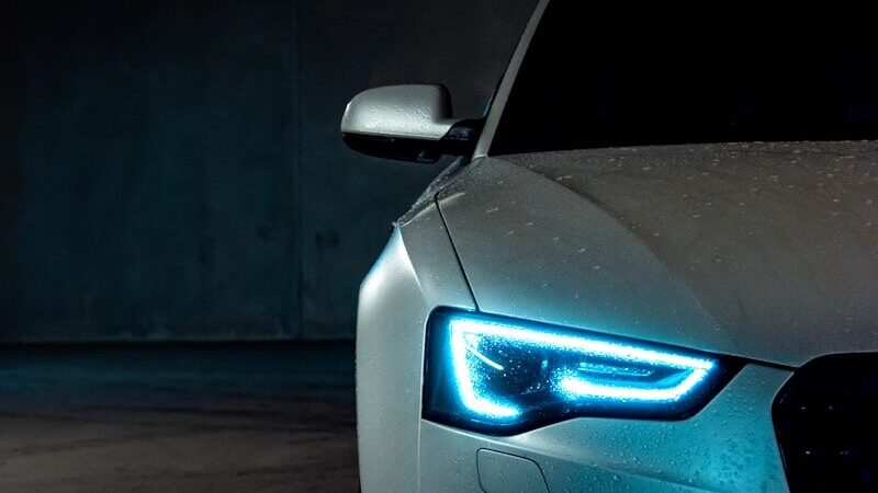 Buying a Used Car from a Right car dealer: The Crucial Tips 0 (0)