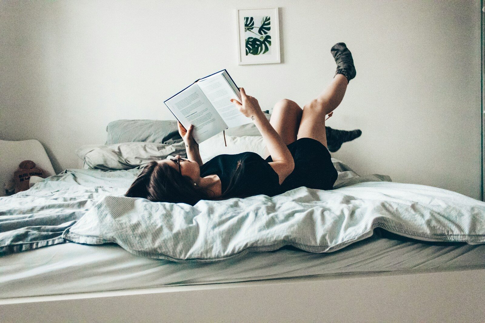 How to Quiet Your Overthinking Mind at Night: 5-Minute 1 How to Quiet Your Overthinking Mind at Night: 5-Minute