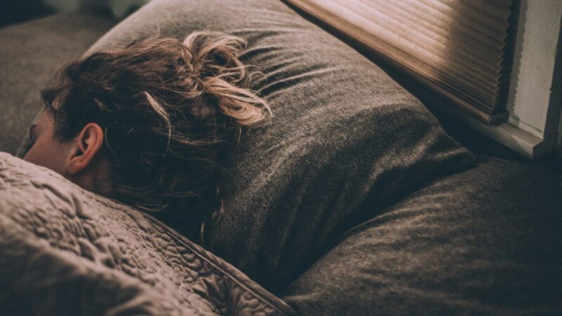 What Your Sleeping Position Actually Says About Your 1 What Your Sleeping Position Actually Says About Your 4.9 (46)