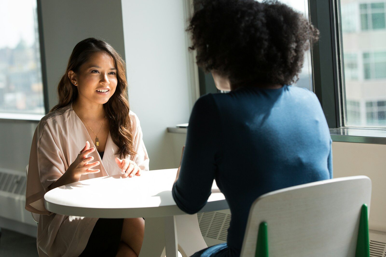 Job Interview Body Language: What Hiring Managers Actually Notice 1 Job Interview Body Language: What Hiring Managers Actually Notice